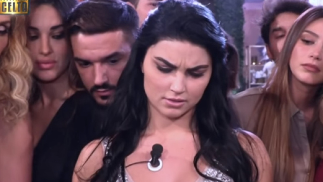 Anticipazioni U&D: confronto Teresa e Andrea