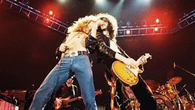 Led Zeppelin in concerto nel 1975