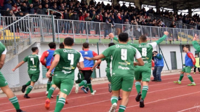 Esultanza dei giocatori del Lanusei