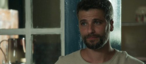Bruno Gagliasso &eacute; internado no Rio (Foto: Reprodu&ccedil;&atilde;o / TV Globo)