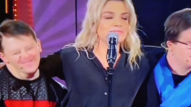 C'&egrave; Posta per Te: Emma fa una sorpresa a due ragazzi con sindrome di Down
