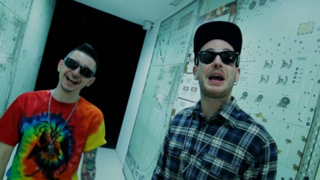 MadMan a sinistra, Gemitaiz a destra.