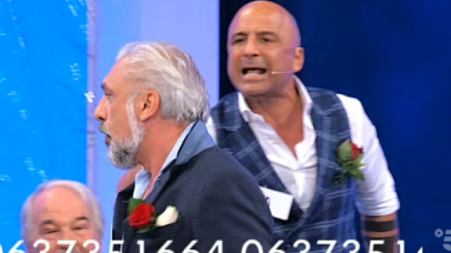 Uomini e Donne, Nino nella bufera
