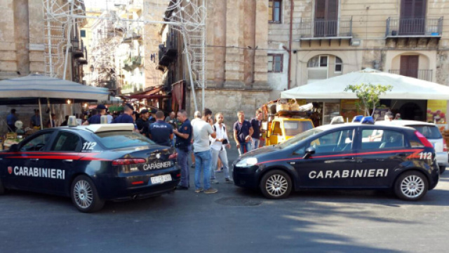 Uomo uccide il suo ex suocero perch&eacute; abusava di sua figlia