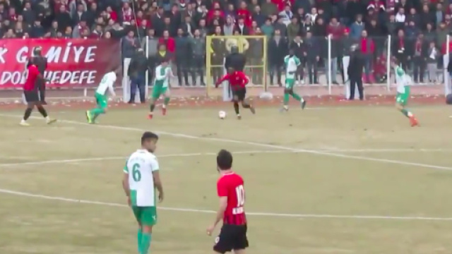 Le Nig&eacute;rian a assur&eacute;ment inscrit l'un des plus beaux buts de sa carri&egrave;re