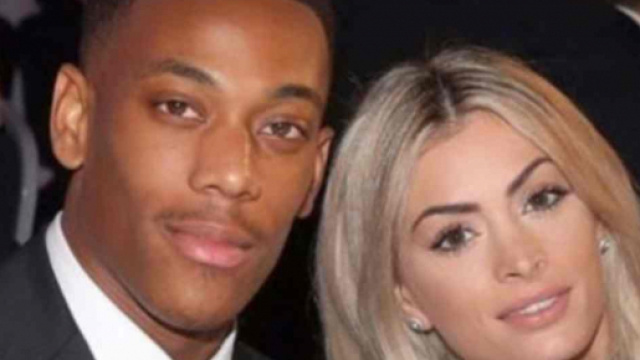 M&eacute;lanie Da Cruz confirme qu'elle s'est bien r&eacute;concili&eacute;e avec le p&egrave;re de sa fille, le footballeur Anthony Martial.