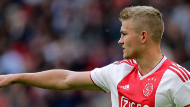 Juventus, De Ligt vicino al Barcellona, Rugani rinnova