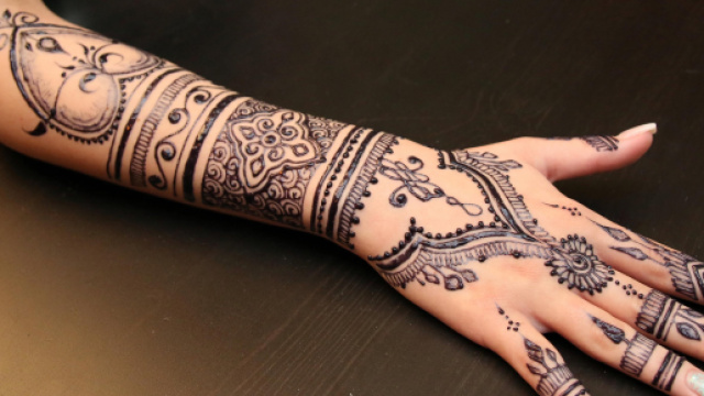 tatuaggi: rischio ustione per chi si sottopone a Risonanza Magnetica