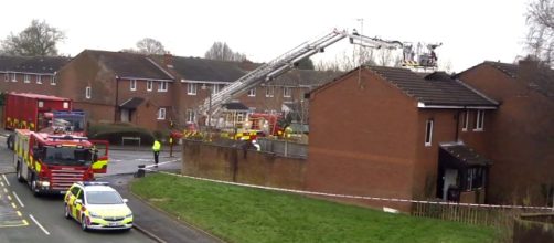 A deadly house fire in Stafford took the lives of 4 children on Tuesday morning with one child and two adults alive. [Image Caters Clips/YouTube]