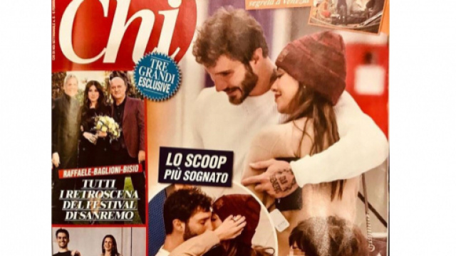 Belen e Stefano De Martino sono una coppia: la foto del bacio su 'Chi'