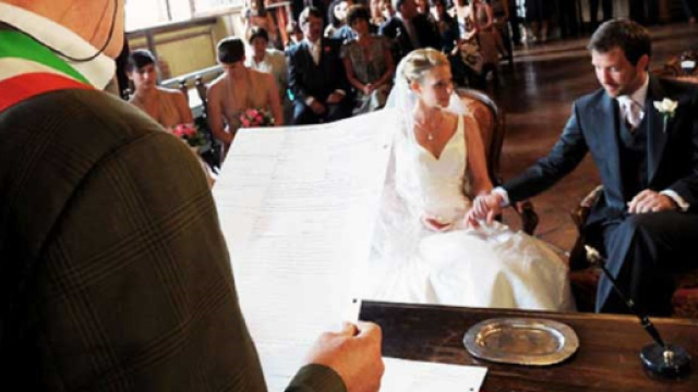 Kuwait, donna divorzia poco dopo le nozze