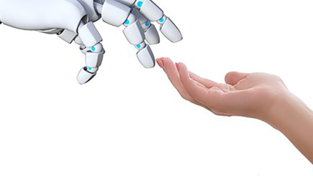 Svezia: impiantata permanentemente una mano robotica.