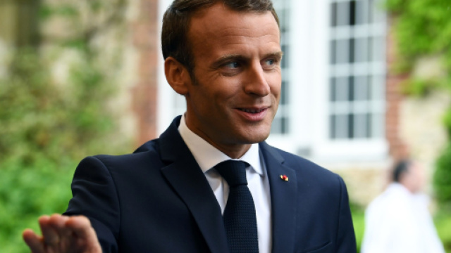 La cote de popularit&eacute; d'Emmanuel Macron en hausse malgr&eacute; l'affaire ... - rtl.fr