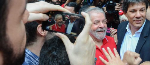 Petistas temem futuro de Lula em pres&iacute;dio comum - (Rovena Rosa/Ag&ecirc;ncia Brasil)