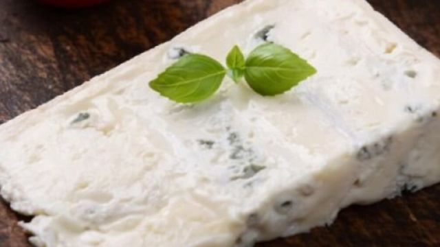 Marchi e lotti di gorgonzola contaminati da Listeria