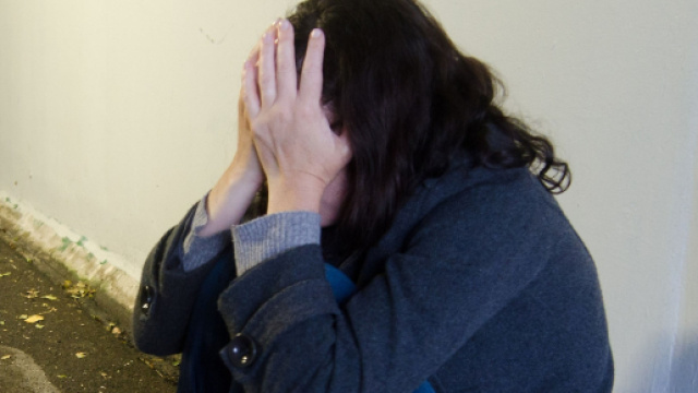 Stupro nel vagone del treno: minorenne si sveglia senza abiti e ... - zz7.it