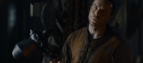 A list of "Game of Thrones" characters based on who they would be at the gym [image source: Kristina R - YouTube]