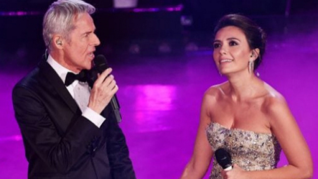 Sanremo 2019: Alessandra Amoroso, Rovazzi e Serena Rossi in lacrime sul palco dell'Ariston.