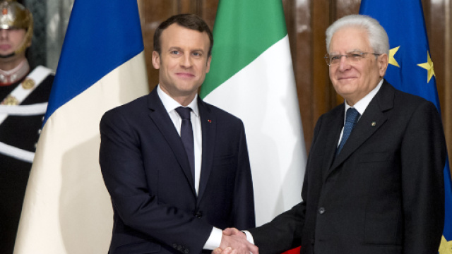 Scontro Roma-Parigi: ecco tutte le motivazioni. Mattarella: "ripristinare immediatamente la fiducia tra due Paesi alleati"
