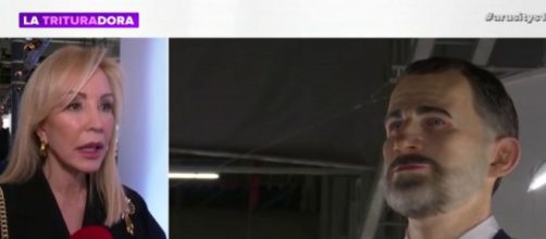 Carmen Lomana y el ninot del rey Felipe VI