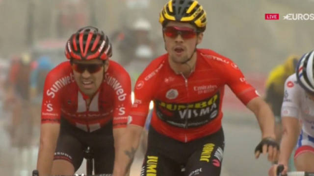 Primoz Roglic batte Dumoulin e vince la sesta tappa dell'UAE Tour