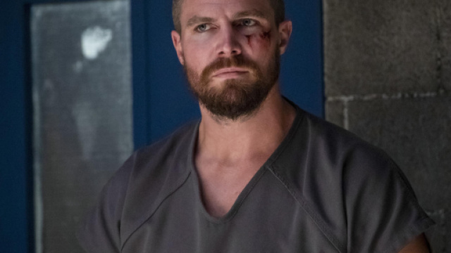 Arrow 7 - Oliver nella prigione di Star City