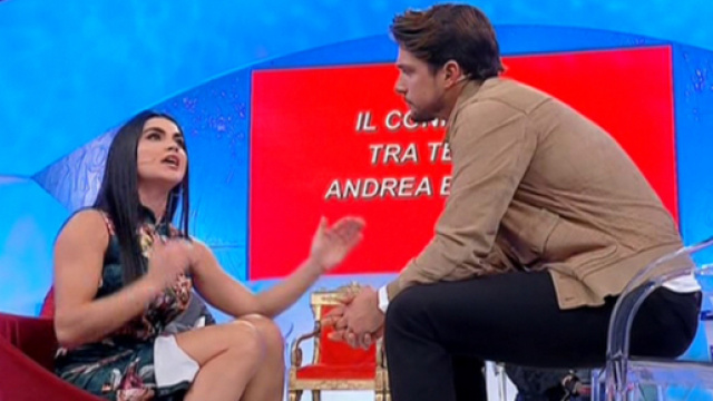 Trono classico anticipazioni: il nuovo confronto tra Teresa Langella e Andrea finisce male