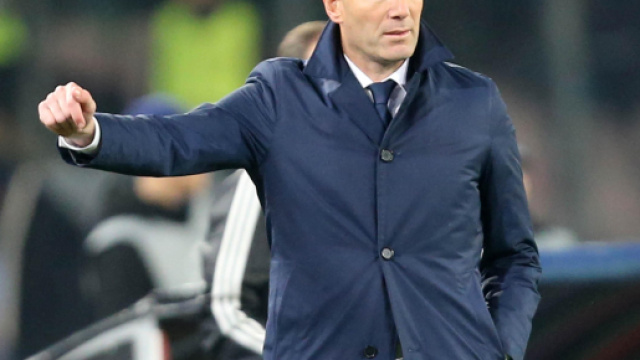 Zidane e la Juventus: il francese a Torino dopo aver rifiutato il Real