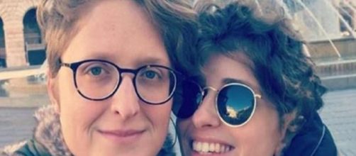 Caroline Duarte posta foto com a namorada (Foto: Reprodu&ccedil;&atilde;o/Instagram)