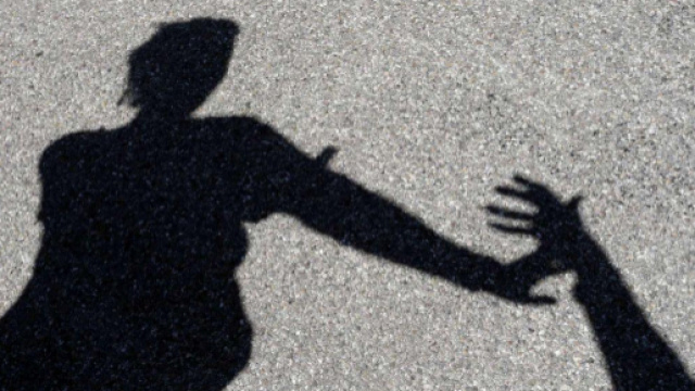 Cuneo, arrestato militare per abusi su una minorenne | tgcom24.mediaset.it