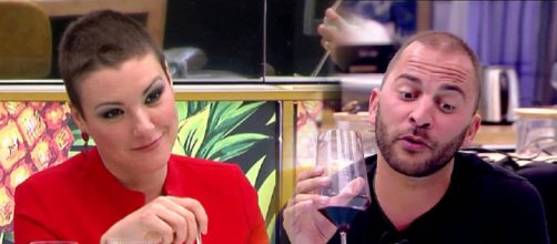 M&ordf; Jes&uacute;s y Antonio han vuelto a tontear sin esconderse. / Telecinco