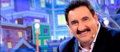 Ratinho faz critica &agrave;s concorrentes (Foto: Acervo/ BlastingNews)