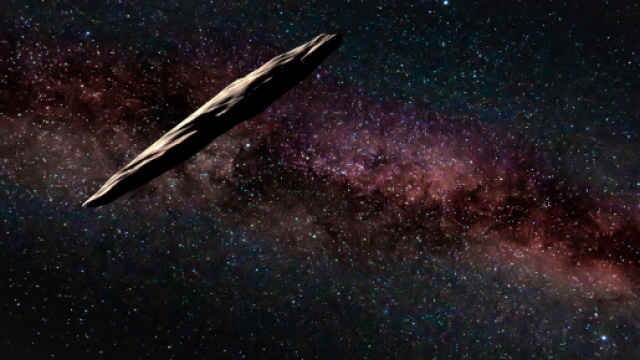 Oumuamua, l'asteroide interstellare a forma di sigaro, potrebbe essere una cometa oscillante. - everyeye.it