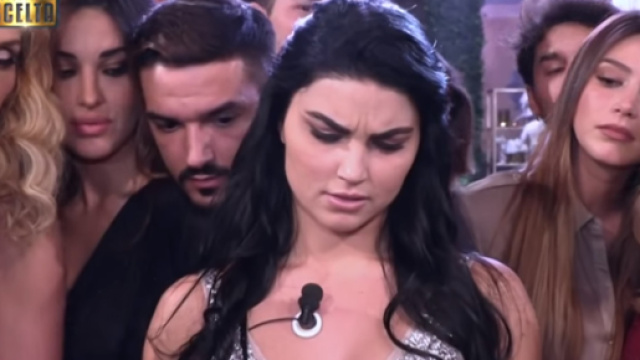 Uomini e donne: sarebbe davvero finita tra Teresa e Andrea