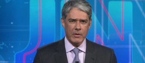 Bonner lamentou trag&eacute;dia nas redes sociais. (Foto: Reprodu&ccedil;&atilde;o/Rede Globo)