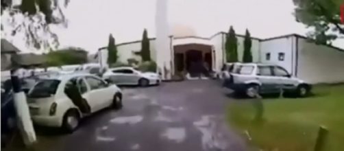 O atirador transmitiu toda a a&ccedil;&atilde;o ao vivo (Foto: Reprodu&ccedil;&atilde;o)