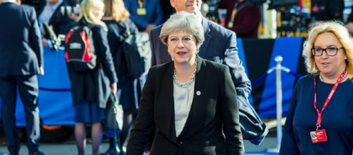 Tense situation and the isolation of Theresa May are becoming more and more evident as the Brexit negotiations drag on. / Flickr