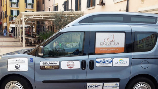 Bardolino, veicolo per anziani e sociale