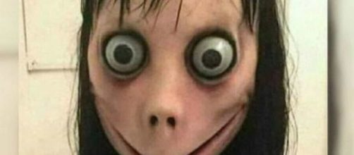 Boneca Momo aparece em v&iacute;deos voltados a crian&ccedil;as. (Arquivo Blasting News)