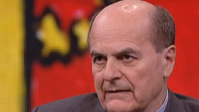 Pierluigi Bersani a tutto tondo sulla politica