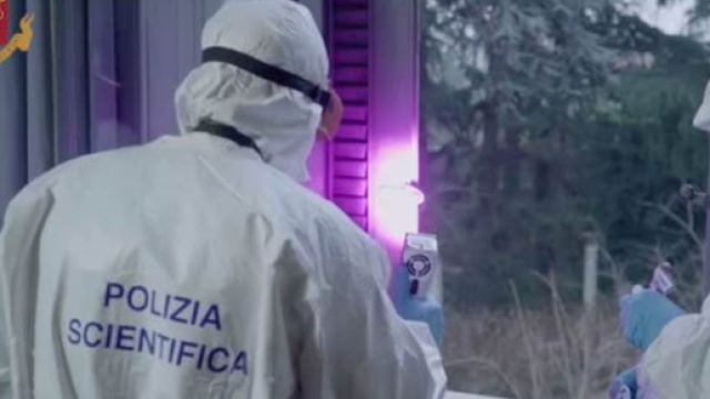 Monza, finto ginecologo abusava sessualmente di minorenni in un appartamento in Brianza.