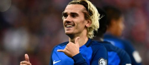 Antoine Griezmann durante un partido con Francia.