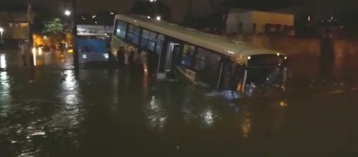 Rio passou por est&aacute;gio de aten&ccedil;&atilde;o na madrugada de quarta (Arquivo Blasting News)