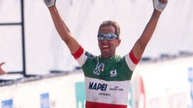 Andrea Tafi, la vittoria alla Parigi Roubaix del 1999