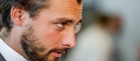 El FvD del populista Baudet irrumpe con fuerza en el senado neerlandés