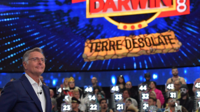 Anticipazioni Ciao Darwin 3&deg; puntata: Cime vs Rape, Broccoli e Carmen di Pietro capitani