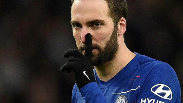 Calciomercato Juventus: la questione Higuain andr&agrave; risolta questa estate.