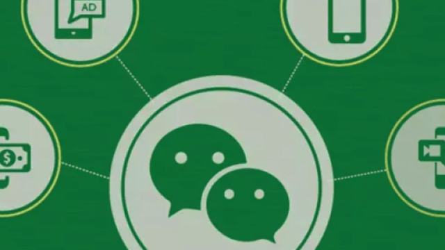 Cina, il fenomeno dei gruppi in chat per ricevere dei complimenti a pagamento.