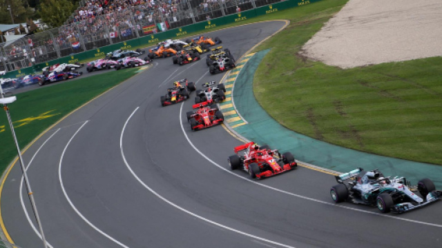 F1, dopo il GP di Australia polemiche sui semafori alla partenza