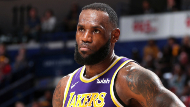 LeBron James e i Lakers non giocheranno i play-off